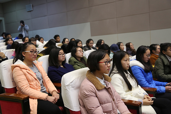 西北大學(xué)黨委常委、副校長王堯宇教授蒞臨內(nèi)江師范學(xué)院講學(xué)