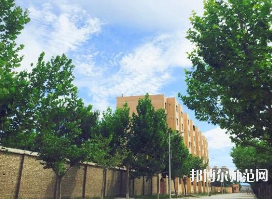 阿克蘇職業(yè)技術(shù)師范學院網(wǎng)站網(wǎng)址