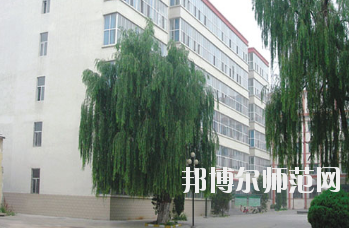 長(zhǎng)治廣播藝術(shù)幼兒師范學(xué)校2020年招生辦聯(lián)系電話(huà) 