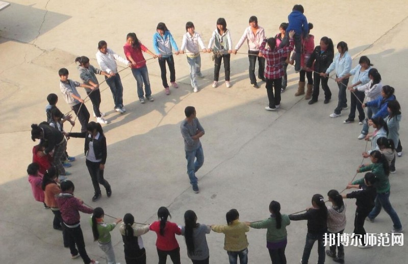 貴州甕安幼兒師范中等職業(yè)技術學校2020年招生辦聯系電話
