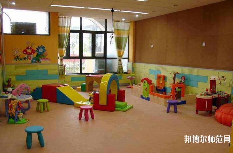 江西幼師學(xué)校有什么專(zhuān)業(yè)適合女生