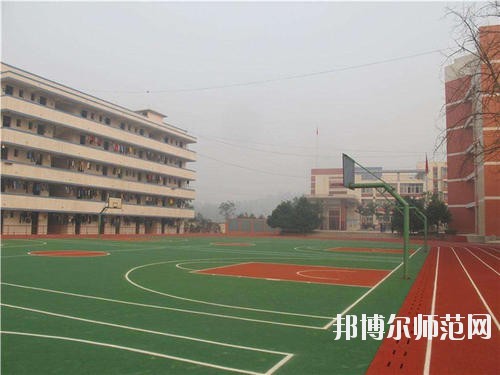 宜賓高場(chǎng)職業(yè)幼兒師范中學(xué)2020年報(bào)名條件、招生要求、招生對(duì)象