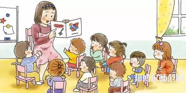 武漢2020年男生上幼師學校學什么好