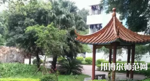 南寧2020年初中生讀什么幼師學校好