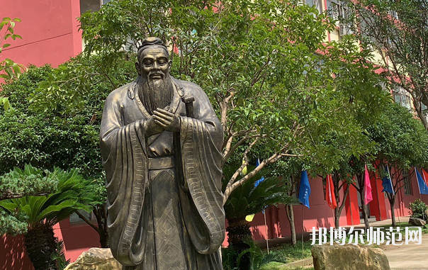 南昌2020年現(xiàn)在讀幼師學(xué)校什么專(zhuān)業(yè)好