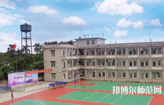 湛江2020年男生讀幼師學校好不好