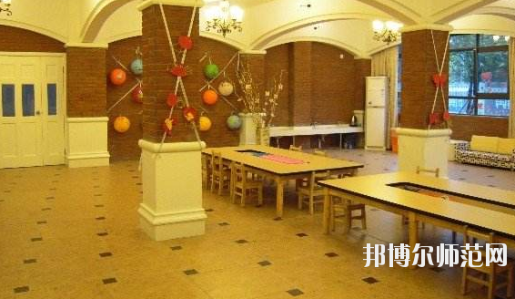白銀2021年幼師學(xué)校有哪些專(zhuān)業(yè)適合女生