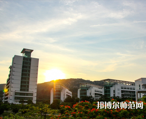 廈門(mén)大學(xué)嘉庚師范學(xué)院2023年報(bào)名條件、招生要求、招生對(duì)象