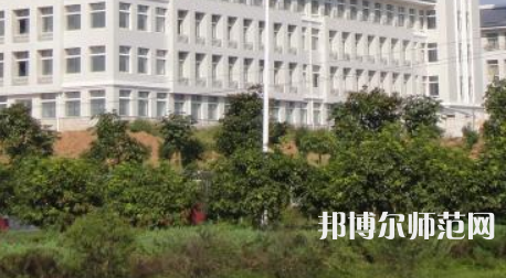 信陽職業(yè)技術(shù)師范學院2023年怎么樣、好不好