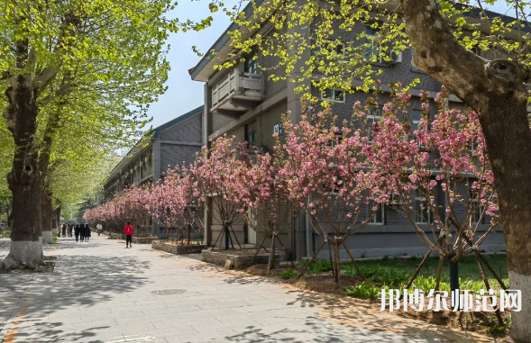 中國(guó)傳媒師范大學(xué)2023年報(bào)名條件、招生要求、招生對(duì)象 