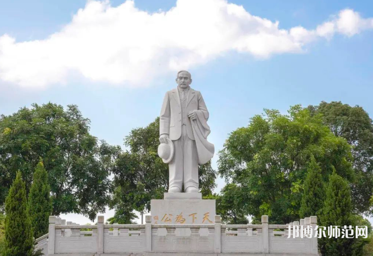 中山大學(xué)新華師范學(xué)院東莞校區(qū)2023年有哪些專(zhuān)業(yè)