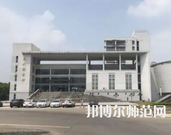 安徽大學(xué)師范學(xué)院龍河校區(qū)2023年報(bào)名條件、招生要求、招生對(duì)象