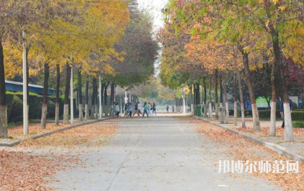 咸陽職業(yè)技術(shù)師范學院2023年地址在哪里