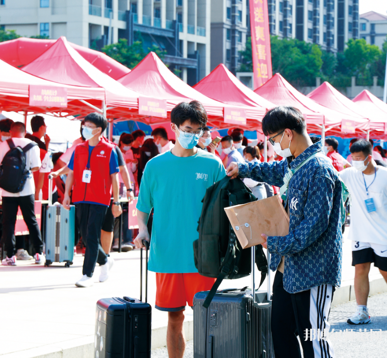 青島科技師范大學(xué)嶗山校區(qū)2023年報(bào)名條件、招生要求、招生對(duì)象 