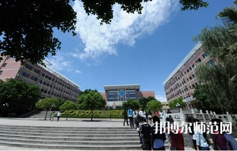重慶幼兒師范高等?？茖W(xué)校梨園校區(qū)2023年招生簡(jiǎn)章 