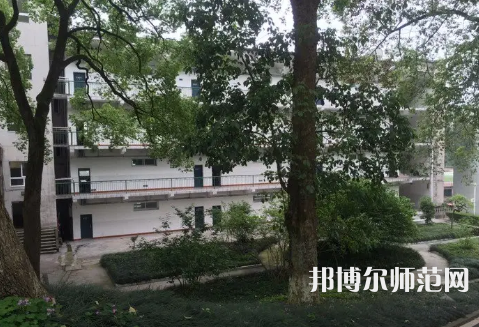 重慶市江津區(qū)師范進修學(xué)校2023年怎么樣、好不好