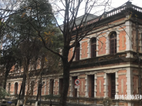 云南大學(xué)師范學(xué)院東陸校區(qū)2023年報(bào)名條件、招生要求、招生對象