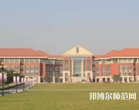 中國傳媒師范大學(xué)南廣學(xué)院2023年學(xué)費(fèi)、收費(fèi)多少