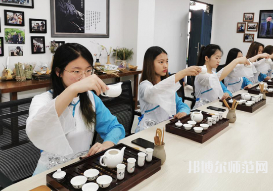達(dá)州職業(yè)技術(shù)師范學(xué)院新校區(qū)2023年報(bào)名條件、招生要求、招生對(duì)象