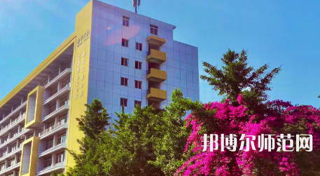 四川師范大學(xué)成都學(xué)院2023年學(xué)費、收費多少 