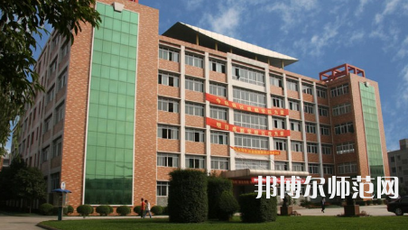 2023年成都師范學校幼師專業(yè)就業(yè)前景怎么樣