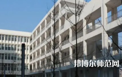 2023年成都信息技術(shù)幼兒師范學校報名條件、招生對象