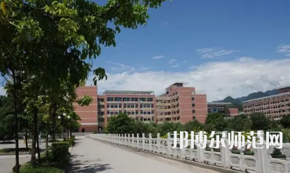 2023年樂(lè)山西成幼兒師范職業(yè)學(xué)校報(bào)名條件、招生對(duì)象