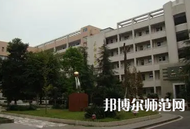 2023年隆昌城關(guān)幼兒師范職業(yè)中學(xué)報名條件、招生對象