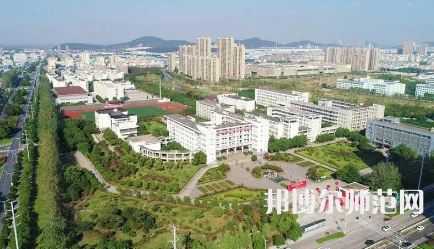 2023年馬鞍山師范高等專業(yè)學(xué)院五年制大專報(bào)名條件、招生對(duì)象