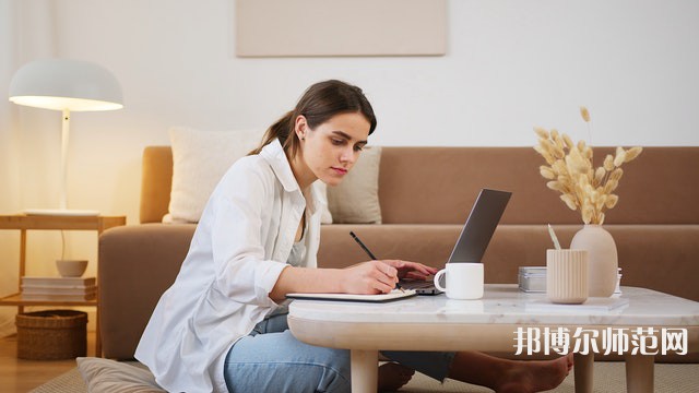 西雙版納職業(yè)技術師范學院介紹、地址
